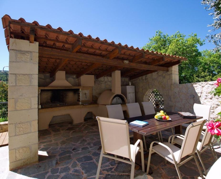 Villa Maragoudi Arménoi 外观 照片