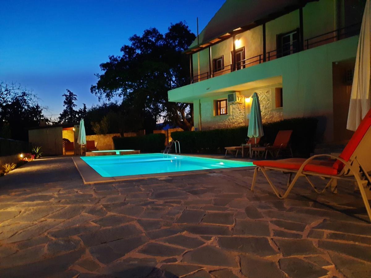 Villa Maragoudi Arménoi 外观 照片